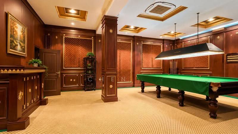 Extensive Variety Of Landed-Bungalows, Siglap, East Coast / Marine Parade, 5 Bedrooms, 15,000 sqft, Bungalow House For Rent, by CHEN ., 500250348 - Interior - PropertyGuru.com.sg