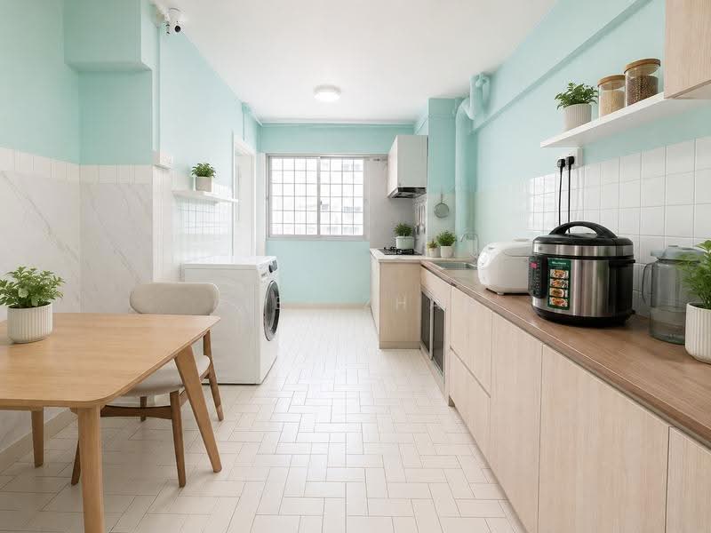 807 Yishun Ring Road, 807 Yishun Ring Road, Sembawang / Yishun, 2 Bedrooms, 689 sqft, HDB Flat For Sale, by Alex Zhan, 500250357 - Kitchen - PropertyGuru.com.sg