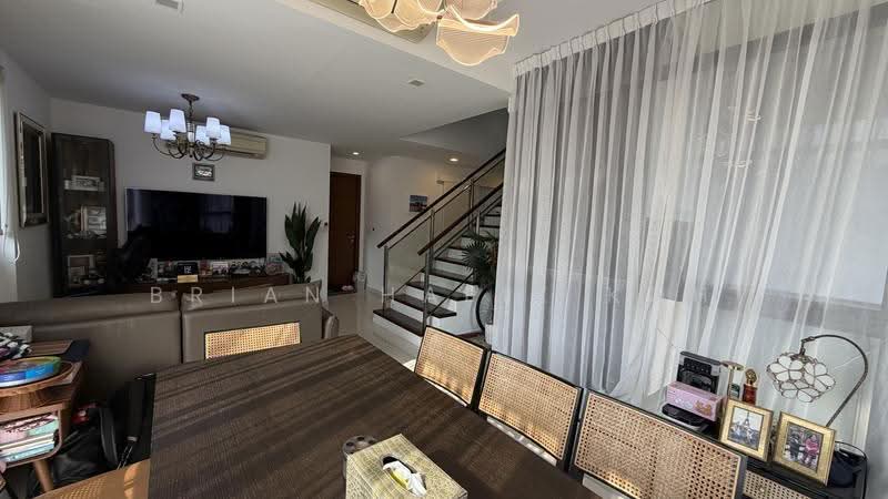 Miltonia Residences, 520 Miltonia Close, Sembawang / Yishun, 3 Bedrooms, 1,518 sqft, Condominium For Sale, by Brian Hafiz Koh, 500250367 - Living Room - PropertyGuru.com.sg