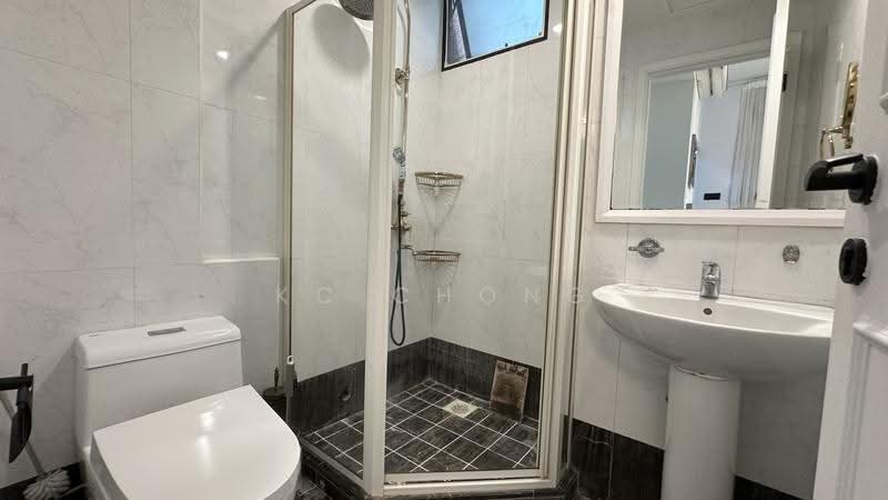 The Edgewater, 211 Jalan Loyang Besar, Changi Airport / Changi Village, 2 Bedrooms, 1,001 sqft, Condominium For Rent, by KC Chong, 500250368 - PropertyGuru.com.sg