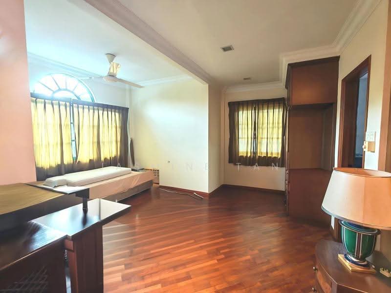 Binjai park, hua guan, yarwood vicinity, Upper Bukit Timah, Clementi Park / Upper Bukit Timah, 5 Bedrooms, 6,500 sqft, Detached House For Sale, by Jasmine Tan, 500250369 - Living Room - PropertyGuru.com.sg
