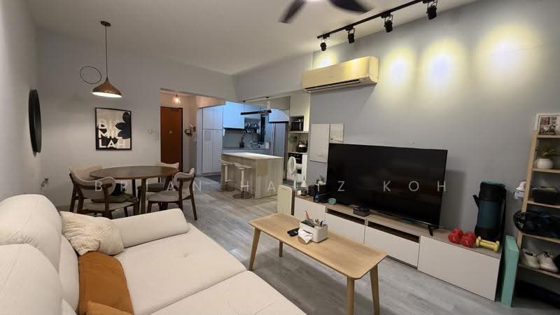 615B Edgefield Plains, 615B Edgefield Plains, Hougang / Punggol / Sengkang, 3 Bedrooms, 990 sqft, HDB Flat For Sale, by Brian Hafiz Koh, 500250374 - Living Room - PropertyGuru.com.sg