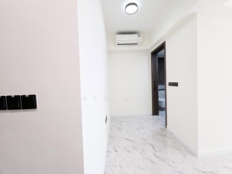 Sceneca Residence, 28 Tanah Merah Kechil Link, Bedok / Upper East Coast, 1 Bedroom, 538 sqft, Condominium For Rent, by Karen Wong, 500250379 - Corridor - PropertyGuru.com.sg
