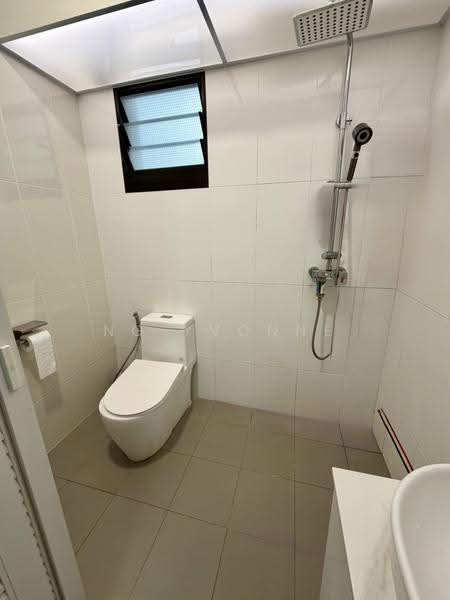 108A Bidadari Park Drive, 108A Bidadari Park Drive, Balestier / Toa Payoh, 2 Bedrooms, 732 sqft, HDB Flat For Sale, by Ng Yvonne, 500250392 - Bathroom - PropertyGuru.com.sg