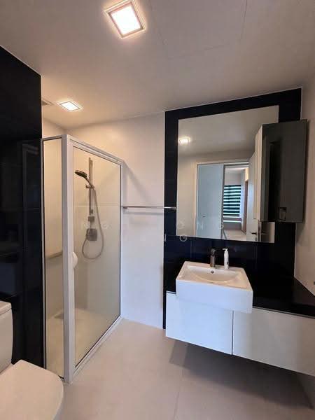The Interlace, 192 Depot Road, Harbourfront / Telok Blangah, 1 Bedroom, 1,044 sqft, Condominium For Rent, by Ngo Tong Hang, 500250396 - Bathroom 2 - PropertyGuru.com.sg