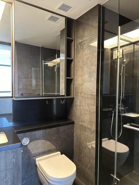 The M, 30 Middle Road, Beach Road / Bugis / Rochor, 1 Bedroom, 624 sqft, Condominium For Sale, by Lim KG, 500250410 - Bathroom - PropertyGuru.com.sg