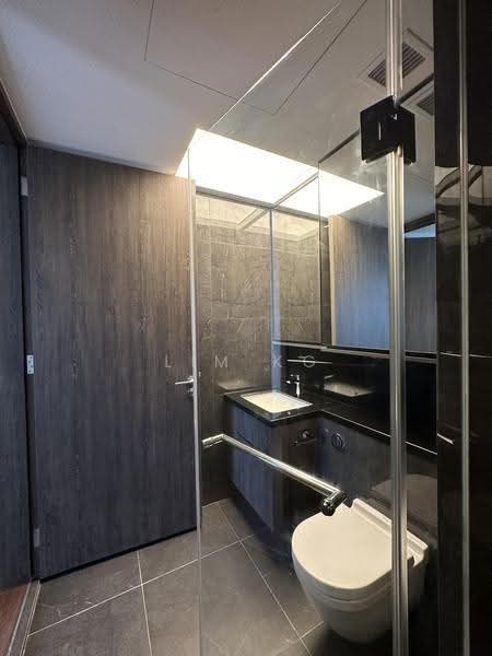 The M, 30 Middle Road, Beach Road / Bugis / Rochor, 1 Bedroom, 624 sqft, Condominium For Sale, by Lim KG, 500250410 - Bathroom - PropertyGuru.com.sg