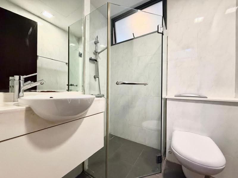 Watermark Robertson Quay, 1 Rodyk Street, Orchard / River Valley, 2 Bedrooms, 937 sqft, Apartment For Rent, by Vivien Ooi, 500250412 - PropertyGuru.com.sg