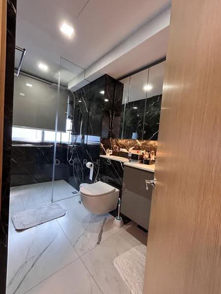 Waterview, 83 Tampines Avenue 1, Pasir Ris / Tampines, 4 Bedrooms, 4,456 sqft, Condominium For Sale, by Doris Lee, 500250423 - Bathroom - PropertyGuru.com.sg
