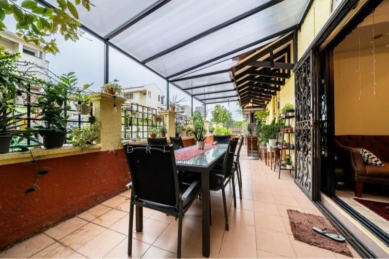 Lorong Sarina, 23, Eunos / Geylang / Paya Lebar, 4 Bedrooms, 2,500 sqft, Corner Terrace For Sale, by Adrian Lim, 500250424 - PropertyGuru.com.sg