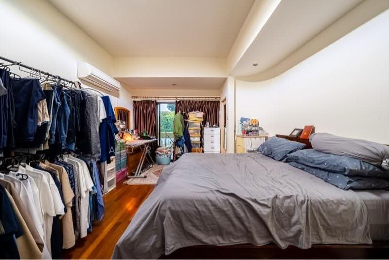 Lorong Sarina, 23, Eunos / Geylang / Paya Lebar, 4 Bedrooms, 2,500 sqft, Corner Terrace For Sale, by Adrian Lim, 500250424 - PropertyGuru.com.sg