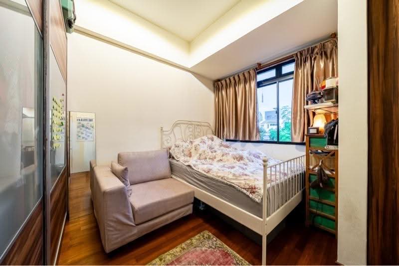 Lorong Sarina, 23, Eunos / Geylang / Paya Lebar, 4 Bedrooms, 2,500 sqft, Corner Terrace For Sale, by Adrian Lim, 500250424 - PropertyGuru.com.sg