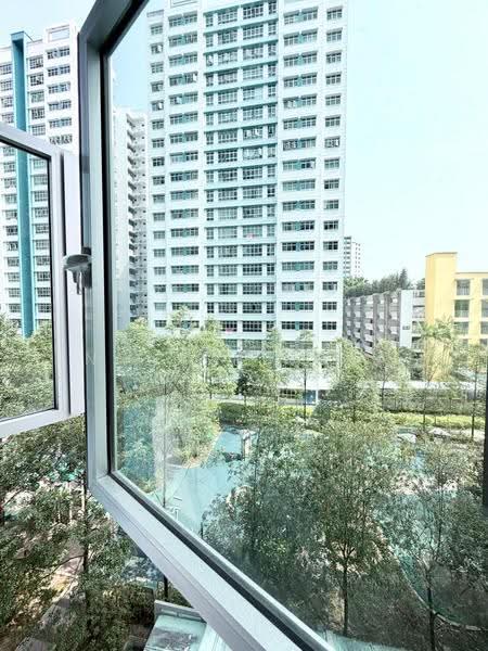 166A Yung Kuang Court, 166A Yung Kuang Road, Boon Lay / Jurong / Tuas, 3 Bedrooms, 1,001 sqft, HDB Flat For Sale, by Nona Kirana, 500250426 - Exterior - PropertyGuru.com.sg