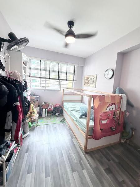 166A Yung Kuang Court, 166A Yung Kuang Road, Boon Lay / Jurong / Tuas, 3 Bedrooms, 1,001 sqft, HDB Flat For Sale, by Nona Kirana, 500250426 - Bedroom - PropertyGuru.com.sg