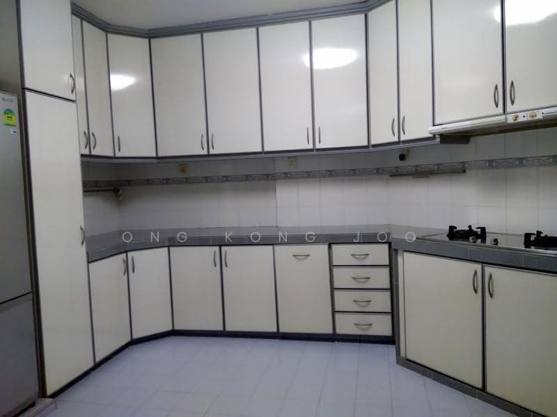 Ivory Heights, Jurong East Street 13, Boon Lay / Jurong / Tuas, 3 Bedrooms, 1,701 sqft, Condominium For Sale, by Ong Kong Joo, 500250428 - Kitchen - PropertyGuru.com.sg