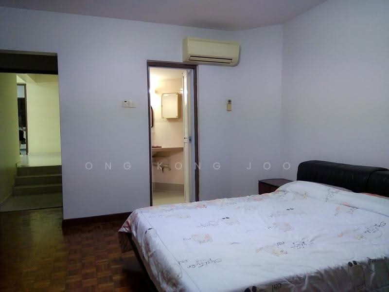Ivory Heights, Jurong East Street 13, Boon Lay / Jurong / Tuas, 3 Bedrooms, 1,701 sqft, Condominium For Sale, by Ong Kong Joo, 500250428 - Bedroom - PropertyGuru.com.sg