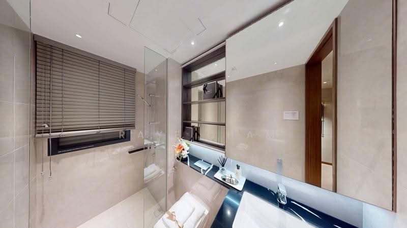 One Marina Gardens, 3 Marina Gardens Lane, Boat Quay / Raffles Place / Marina, 3 Bedrooms, 1,012 sqft, Apartment For Sale, by Raye Cham, 500250431 - Bathroom - PropertyGuru.com.sg