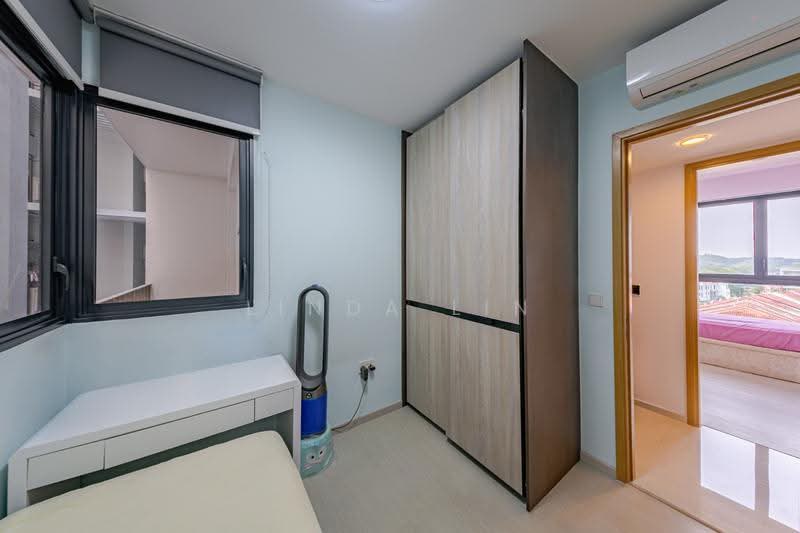 Westwood Residences EC, 190 Westwood Avenue, Boon Lay / Jurong / Tuas, 4 Bedrooms, 1,238 sqft, Condominium For Sale, by Linda Lin, 500250435 - Common Bedroom 3 - PropertyGuru.com.sg