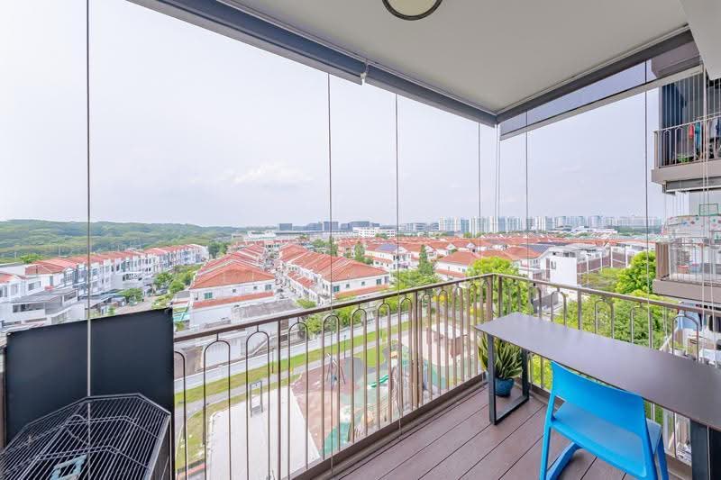 Westwood Residences EC, 190 Westwood Avenue, Boon Lay / Jurong / Tuas, 4 Bedrooms, 1,238 sqft, Condominium For Sale, by Linda Lin, 500250435 - Master Balcony - PropertyGuru.com.sg
