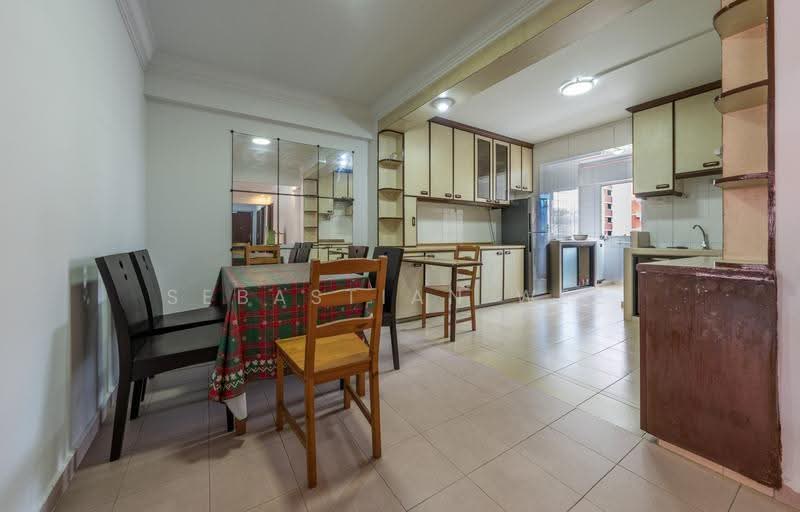 448 Bright Hill Drive, 448 Bright Hill Drive, Ang Mo Kio / Bishan / Thomson, 3 Bedrooms, 1,076 sqft, HDB Flat For Rent, by Sebastian Wee, 500250444 - Kitchen - PropertyGuru.com.sg