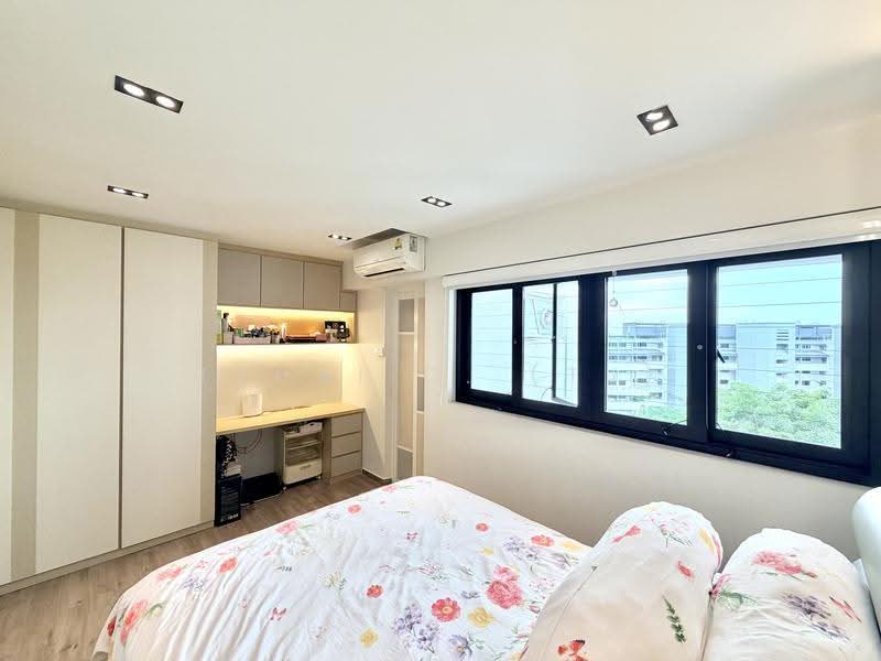 171 Ang Mo Kio Avenue 4, 171 Ang Mo Kio Avenue 4, Ang Mo Kio / Bishan / Thomson, 4 Bedrooms, 1,367 sqft, HDB Flat For Sale, by TJHAI C. (TJ), 500250446 - Master Bedroom - PropertyGuru.com.sg