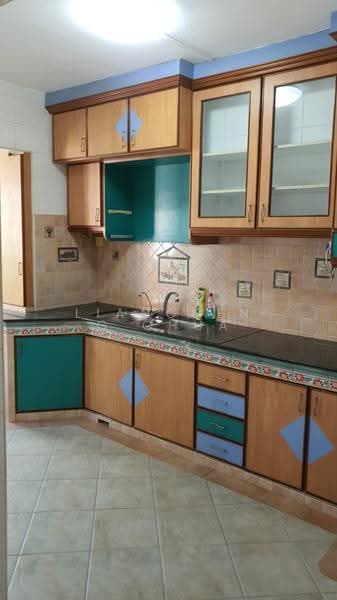 257 Serangoon Central Drive, 257 Serangoon Central Drive, Hougang / Punggol / Sengkang, 3 Bedrooms, 1,230 sqft, HDB Flat For Rent, by Liancheng Chua, 500250450 - Kitchen - PropertyGuru.com.sg