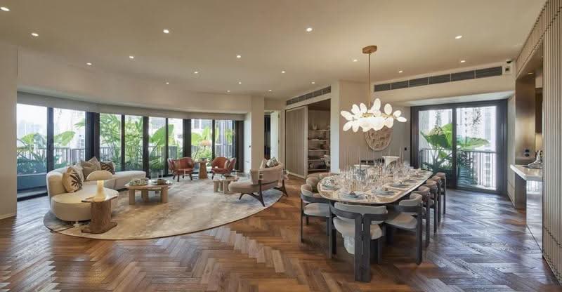 EXCLUSIVE APARTMENT NEXT TO TANGLIN CLUB, Tanglin / Holland / Bukit Timah, 4 Bedrooms, 3,035 sqft, Apartment For Rent, by Lester Lee, 500250452 - Living Room - PropertyGuru.com.sg
