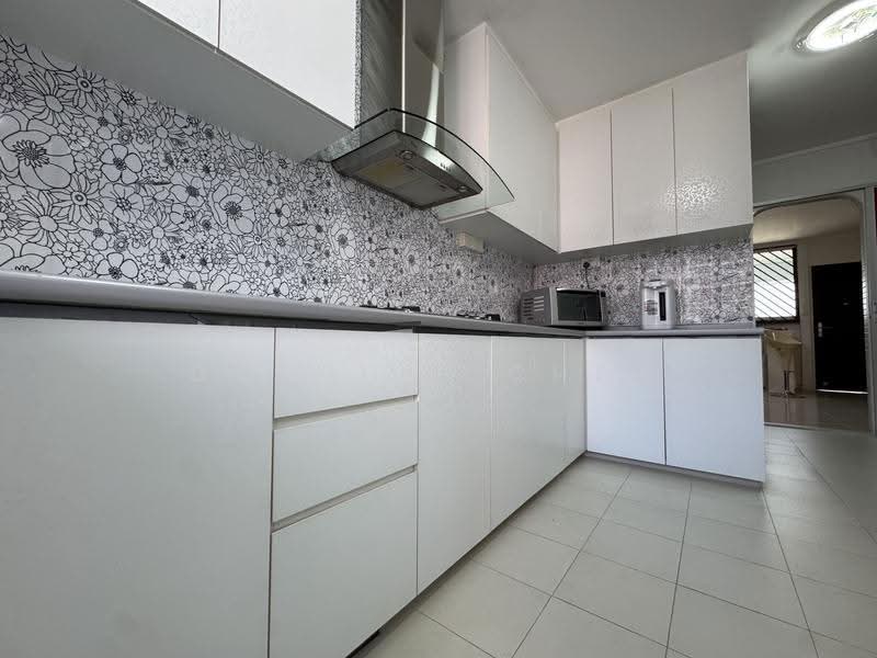 1 Toh Yi Drive, 1 Toh Yi Drive, Clementi Park / Upper Bukit Timah, 3 Bedrooms, 1,119 sqft, HDB Flat For Rent, by Douglas Chew, 500250464 - Kitchen - PropertyGuru.com.sg