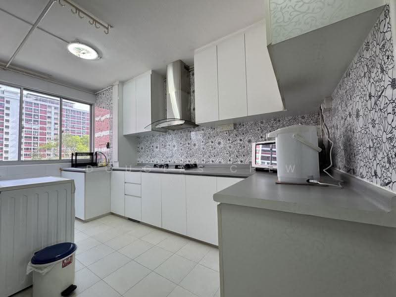 1 Toh Yi Drive, 1 Toh Yi Drive, Clementi Park / Upper Bukit Timah, 3 Bedrooms, 1,119 sqft, HDB Flat For Rent, by Douglas Chew, 500250464 - Kitchen - PropertyGuru.com.sg