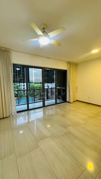 Lakeville, 1 Jurong Lake Link, Boon Lay / Jurong / Tuas, 4 Bedrooms, 1,475 sqft, Condominium For Rent, by Tan Hui Shan, 500250472 - Balcony - PropertyGuru.com.sg