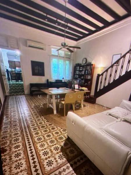 Cairnhill Road Conservation house, Cairnhill Road, Orchard / River Valley, 3 Bedrooms, 1,700 sqft, Terraced House For Rent, by Meg Goh, 500250493 - PropertyGuru.com.sg