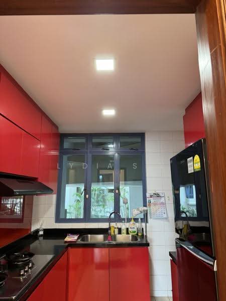 Sanctuary Green, 181 Tanjong Rhu Road, East Coast / Marine Parade, 3 Bedrooms, 1,216 sqft, Condominium For Sale, by Lydia Shi, 500250506 - Kitchen - PropertyGuru.com.sg