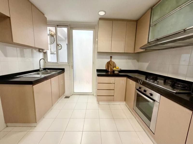 Savannah Condopark, 31 Simei Rise, Pasir Ris / Tampines, 3 Bedrooms, 1,238 sqft, Condominium For Sale, by Jasmine Chew, 500250516 - Kitchen - PropertyGuru.com.sg