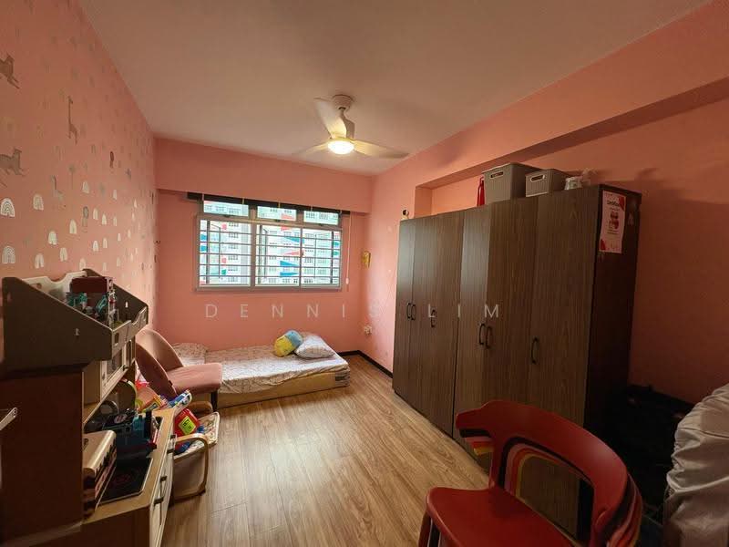 453B Fernvale Road, 453B Fernvale Road, Seletar / Yio Chu Kang, 3 Bedrooms, 990 sqft, HDB Flat For Sale, by Dennis Lim, 500250518 - Bedroom - PropertyGuru.com.sg