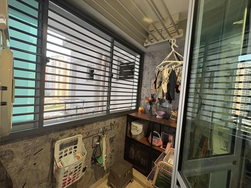 453B Fernvale Road, 453B Fernvale Road, Seletar / Yio Chu Kang, 3 Bedrooms, 990 sqft, HDB Flat For Sale, by Dennis Lim, 500250518 - Balcony - PropertyGuru.com.sg