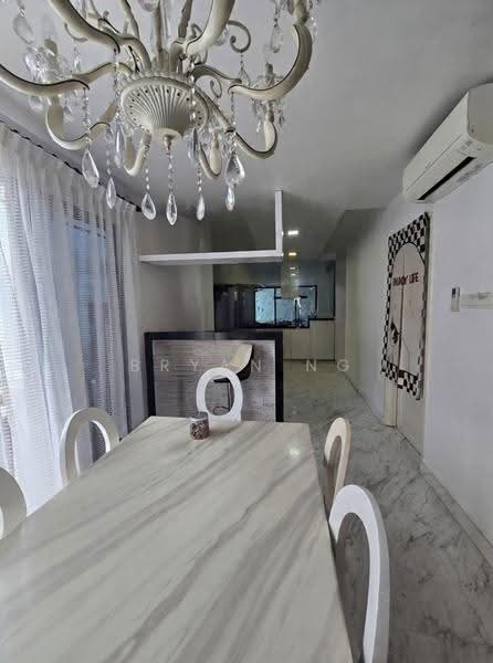 Sembawang Place, Sembawang place, Sembawang / Yishun, 5 Bedrooms, 4,000 sqft, Semi-Detached House For Sale, by Bryan Ng, 500250519 - Dining Room - PropertyGuru.com.sg