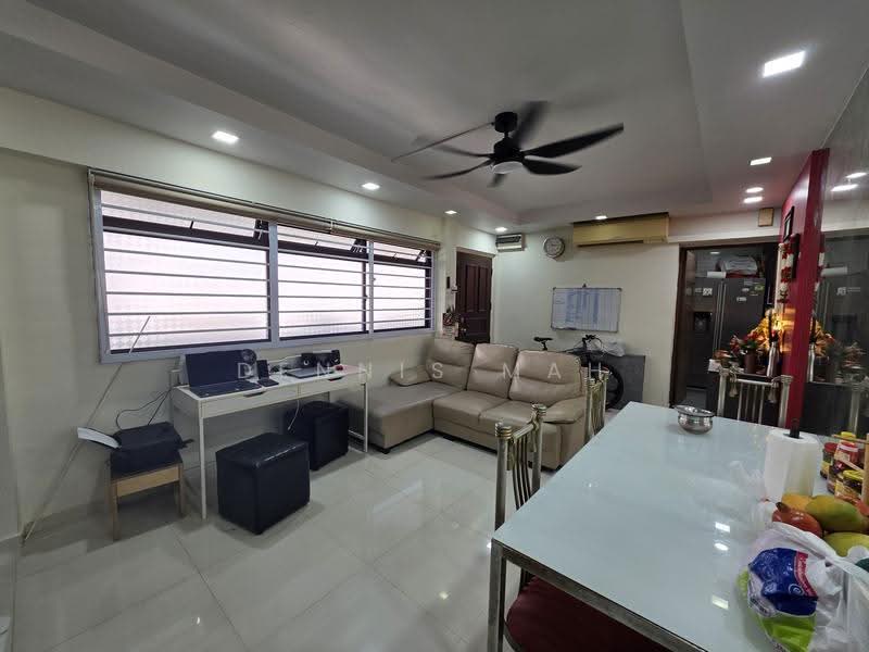 619 Bukit Panjang Ring Road, 619 Bukit Panjang Ring Road, Dairy Farm / Bukit Panjang / Choa Chu Kang, 3 Bedrooms, 968 sqft, HDB Flat For Sale, by Dennis Mah, 500250520 - Living Room - PropertyGuru.com.sg