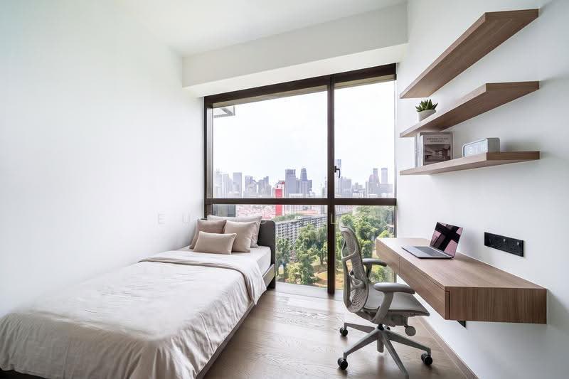 The Landmark, 173 Chin Swee Road, Alexandra / Commonwealth, 3 Bedrooms, 1,141 sqft, Condominium For Sale, by Eunice Lam, 500250527 - Bedroom - PropertyGuru.com.sg