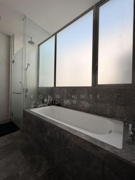 Katong Regency, 13 Tanjong Katong Road, East Coast / Marine Parade, 3 Bedrooms, 1,991 sqft, Condominium For Sale, by Kong Hwee Ong, 500250532 - PropertyGuru.com.sg