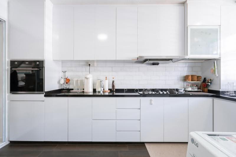 441 Fajar Road, 441 Fajar Road, Dairy Farm / Bukit Panjang / Choa Chu Kang, 3 Bedrooms, 1,302 sqft, HDB Flat For Sale, by Jill Poo, 500250546 - Kitchen - PropertyGuru.com.sg