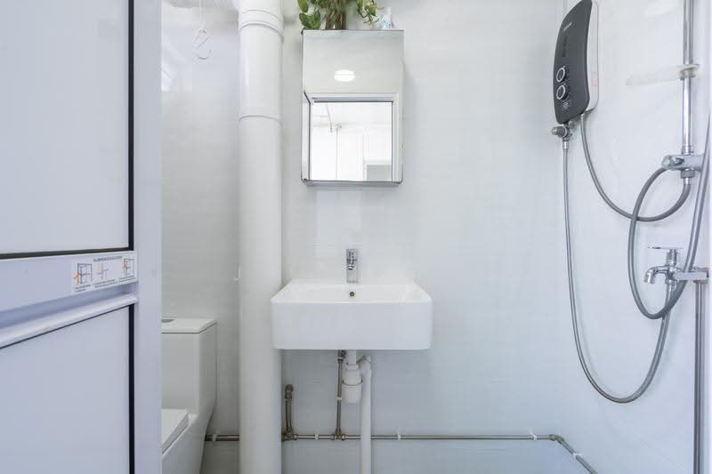 441 Fajar Road, 441 Fajar Road, Dairy Farm / Bukit Panjang / Choa Chu Kang, 3 Bedrooms, 1,302 sqft, HDB Flat For Sale, by Jill Poo, 500250546 - Bathroom - PropertyGuru.com.sg