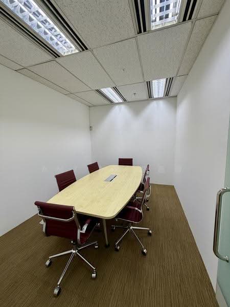 RAFFLES PLACE | Fitted Office | Good Natural Light | In Good Conditions |, Raffles Place MRT, Boat Quay / Raffles Place / Marina, 1,292 sqft, Office For Rent, by Amy Aw 胡嘉薇, 500250555 - CommercialGuru.com.sg