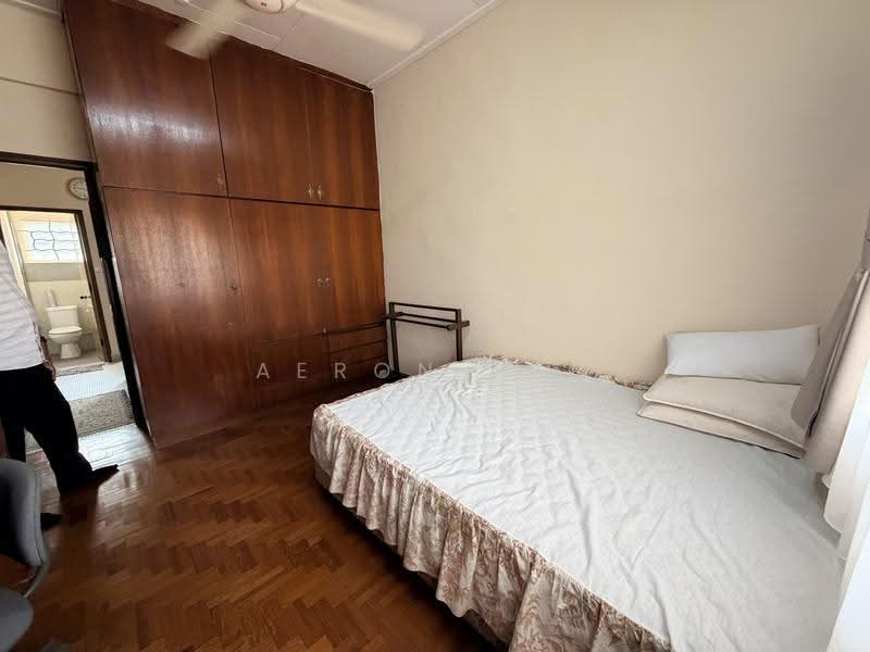 Hillview Estate, Jalan Gumilang, Dairy Farm / Bukit Panjang / Choa Chu Kang, 4 Bedrooms, 2,300 sqft, Terraced House For Rent, by Aeron Tan, 500250561 - PropertyGuru.com.sg