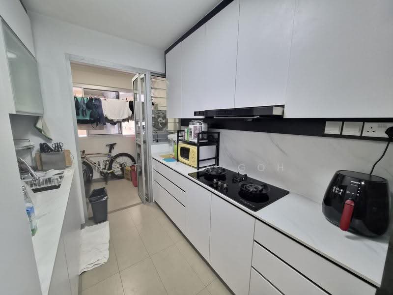 222A Bedok North Drive, 222A Bedok North Drive, Bedok / Upper East Coast, 3 Bedrooms, 990 sqft, HDB Flat For Sale, by Natasha Goh, 500250566 - Kitchen - PropertyGuru.com.sg