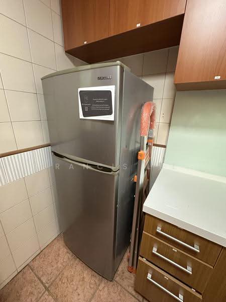 Guilin View, 20 Bukit Batok Street 52, Dairy Farm / Bukit Panjang / Choa Chu Kang, Room Rental, 130 sqft, Condominium For Rent, by Francis Lee, 500250576 - Kitchen - PropertyGuru.com.sg