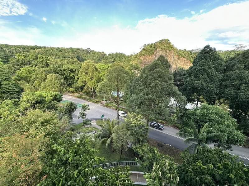 Guilin View, 20 Bukit Batok Street 52, Dairy Farm / Bukit Panjang / Choa Chu Kang, Room Rental, 130 sqft, Condominium For Rent, by Francis Lee, 500250576 - Exterior - PropertyGuru.com.sg