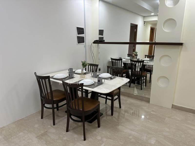 Guilin View, 20 Bukit Batok Street 52, Dairy Farm / Bukit Panjang / Choa Chu Kang, Room Rental, 130 sqft, Condominium For Rent, by Francis Lee, 500250576 - Dining Room - PropertyGuru.com.sg
