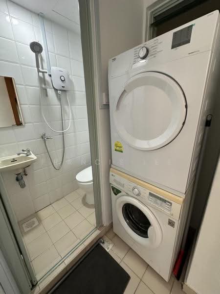 Guilin View, 20 Bukit Batok Street 52, Dairy Farm / Bukit Panjang / Choa Chu Kang, Room Rental, 130 sqft, Condominium For Rent, by Francis Lee, 500250576 - Bathroom - PropertyGuru.com.sg