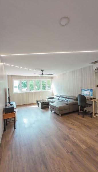 553 Ang Mo Kio Avenue 10, 553 Ang Mo Kio Avenue 10, Ang Mo Kio / Bishan / Thomson, 3 Bedrooms, 1,281 sqft, HDB Flat For Sale, by Mandhy Lee 李艾蓮, 500250581 - Living Room - PropertyGuru.com.sg