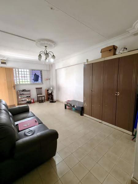 287 Yishun Avenue 6, 287 Yishun Avenue 6, Sembawang / Yishun, 2 Bedrooms, 797 sqft, HDB Flat For Sale, by Zheng Yanhui(Alex), 500250599 - Living Room - PropertyGuru.com.sg